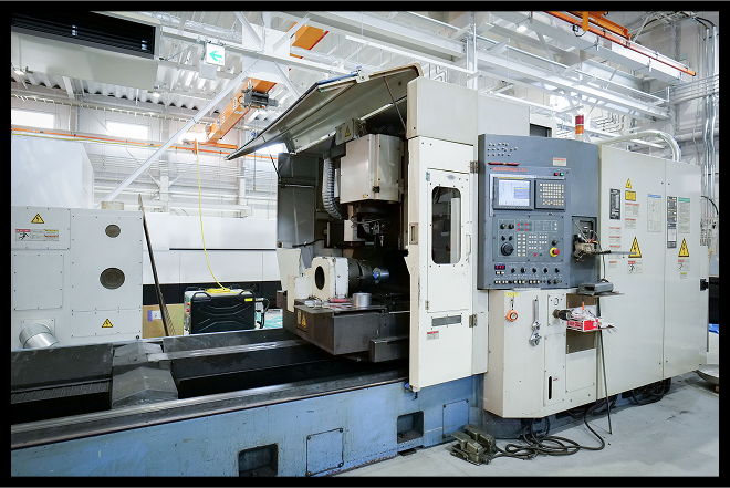 三次元レーザ加工機